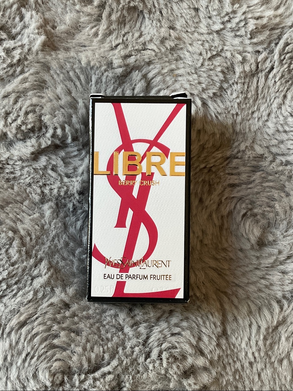 Yves Saint Laurent Mini Libre Berry Crush Smell Good- White & Pink